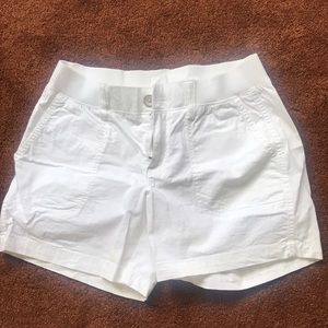 SONOMA-WHITE SHORT